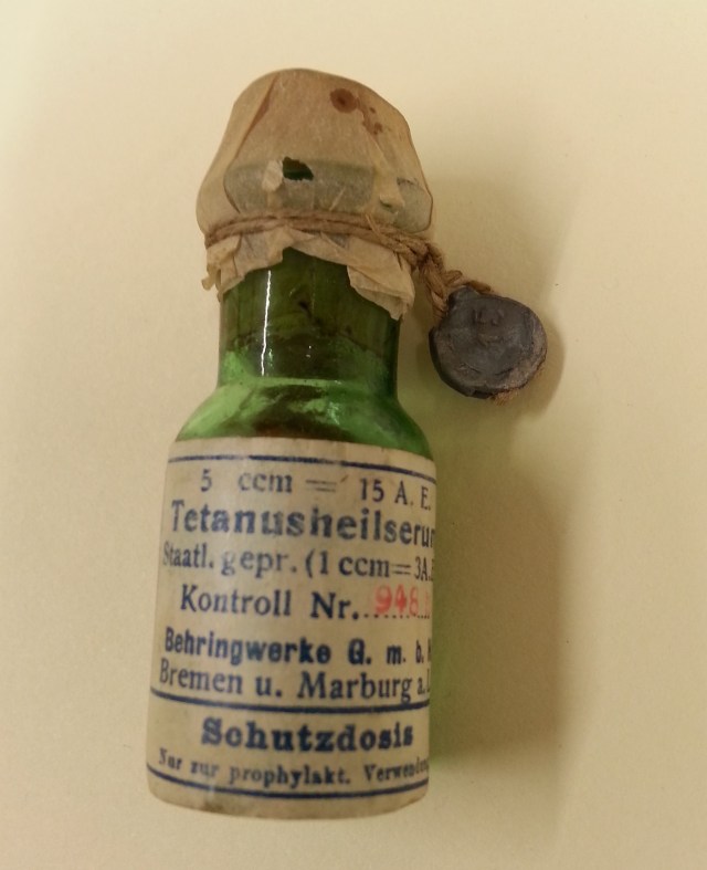 Anti-tetanus serum phial from Alan F. Ardley papers (Library reference: Temp MSS 452/1/11)