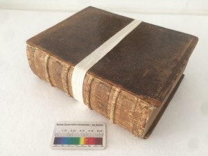 Tract Vol 51 spine leather damage