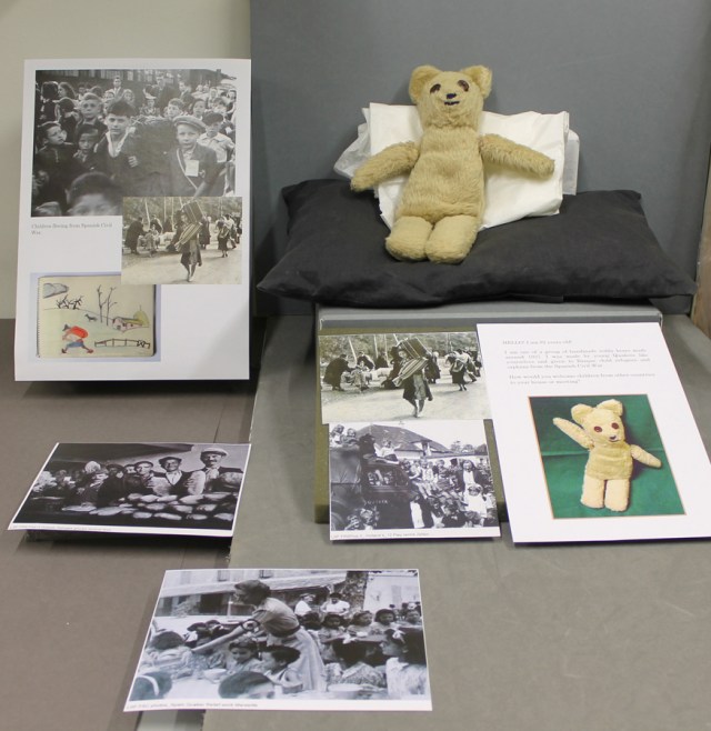 Teddy full display